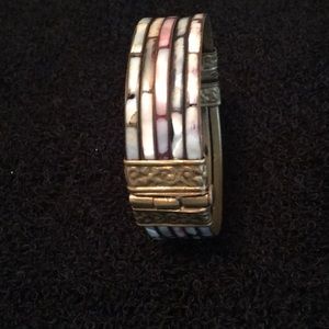 Vintage bracelet beautiful brass bangle hinged